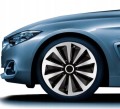 KOLPAKI-17-FOX-SILVER-BLACK-4SZT-RENAULT-PEUGEOT-VW-OPEL-FORD-FIAT-CITROEN-Emblemat-marki-brak.jpg